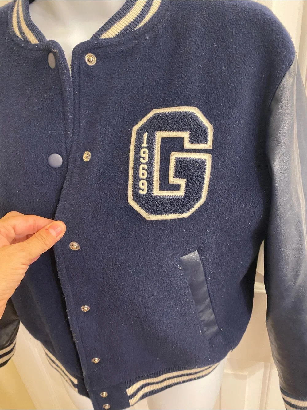 GAP KIDS SIZE LARGE NAVY BLUE WOOL LETTERMAN JACKET FAUX LEATHER SLEEVES LARGE